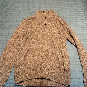 American Eagle Sweater-Size M-Athletic Fit